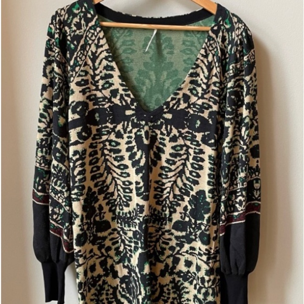 NWOT Free People Music And Lyrics Balloon Sleeve Printed Sweater Dress - Picture 2 of 9